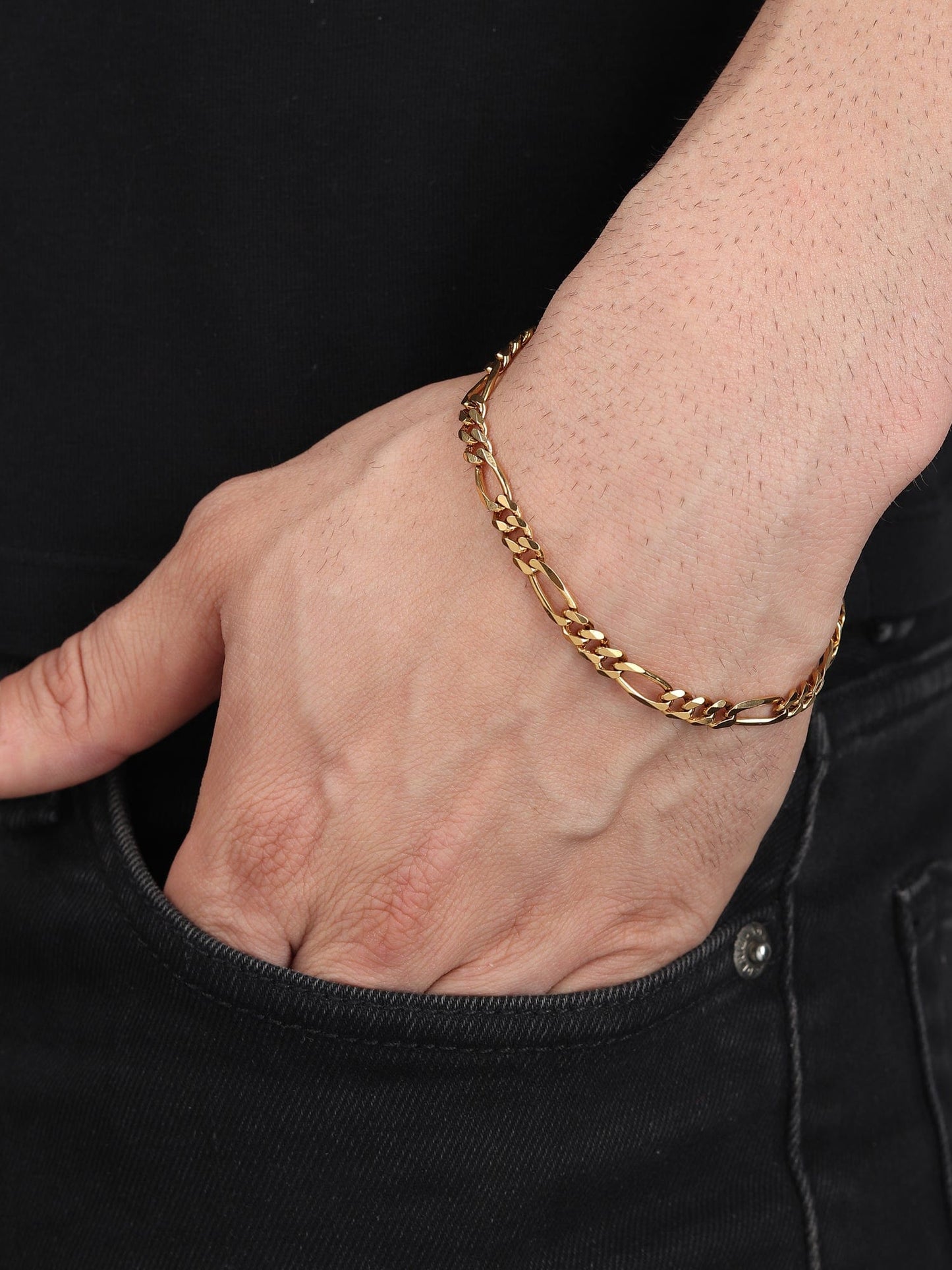 22 CT Gold Plated Silver (92.5% purity) Stylish and Fashionable Figaro Bracelet by for Men