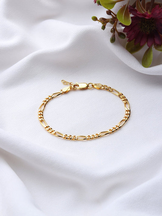 22 KT gold plated Sterling Silver (92.5% purity) Stylish and Fashionable Figaro Bracelet for Girls and Women pure silver Bracelet