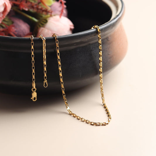 22KT Gold Plated Pure Silver (92.5% purity) precious Name alphabet chain pendant (Locket with Box chain- 22 Inches)