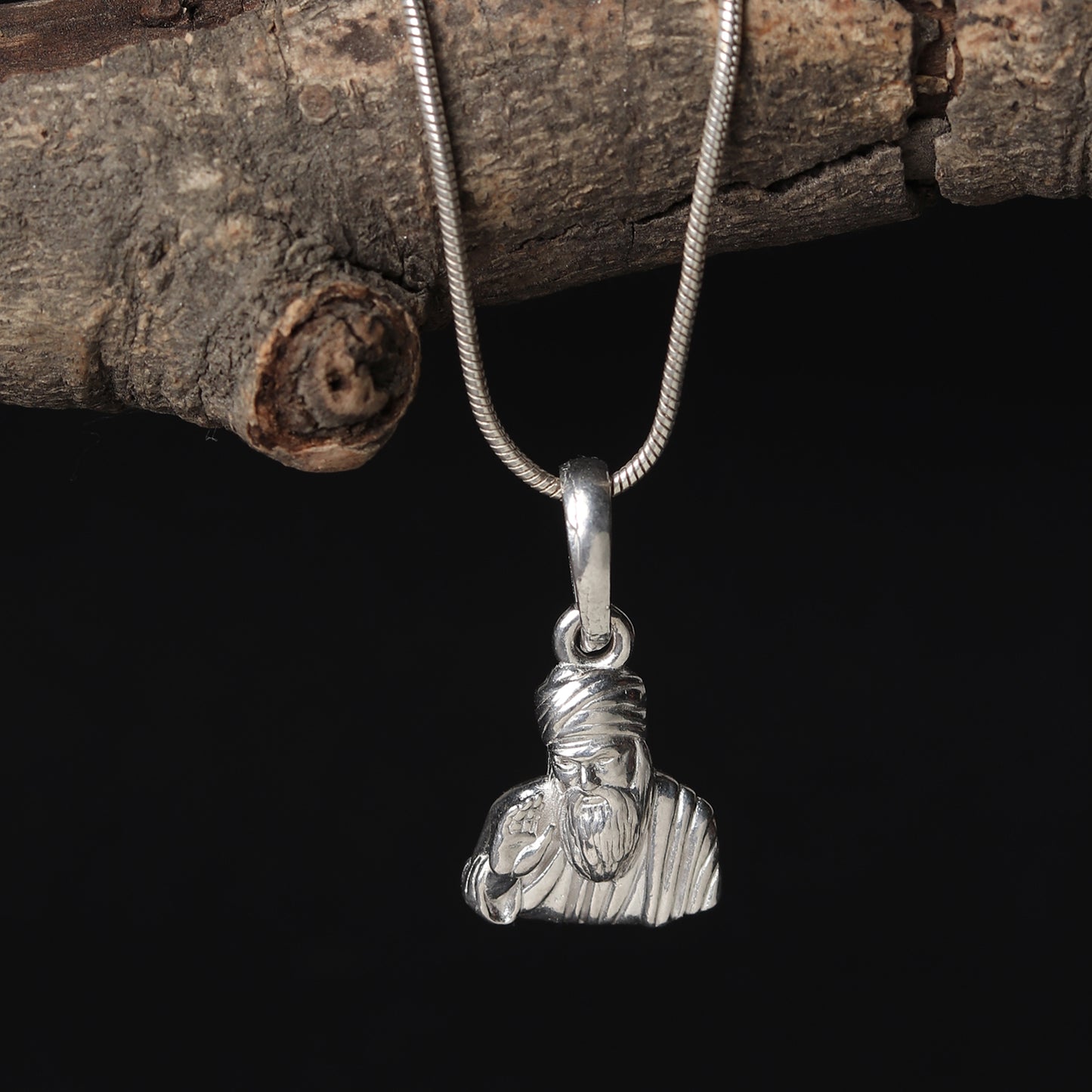 Guru Nanak Chain Pendant (Pendant with Curb Chain-22 inches) for Men and women Pure Silver spiritual Punjabi Sikh Sardar Baba Guru Nanak Chain Locket for Good Luck, Health & Wealth