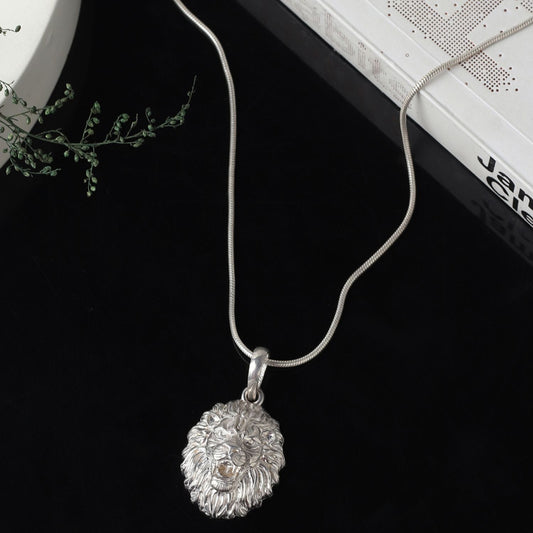 Sterling Silver 92.5 God Narsimha Chain Pendant with Figaro Chain 22 Inches for Men by Akshat Sapphire MPSF7331