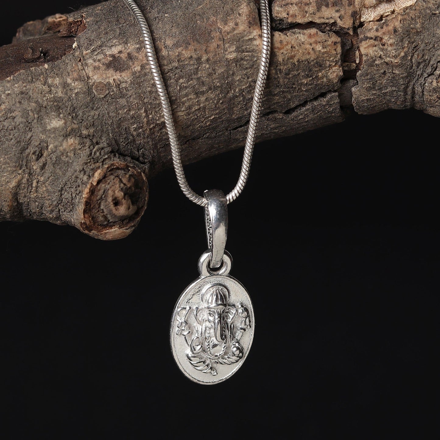Akshat Sapphire Sterling Silver (92.5% purity) God Ganesh Pendant for Men & Women Pure Silver Lord Ganapathy Locket for Good Health & Wealth