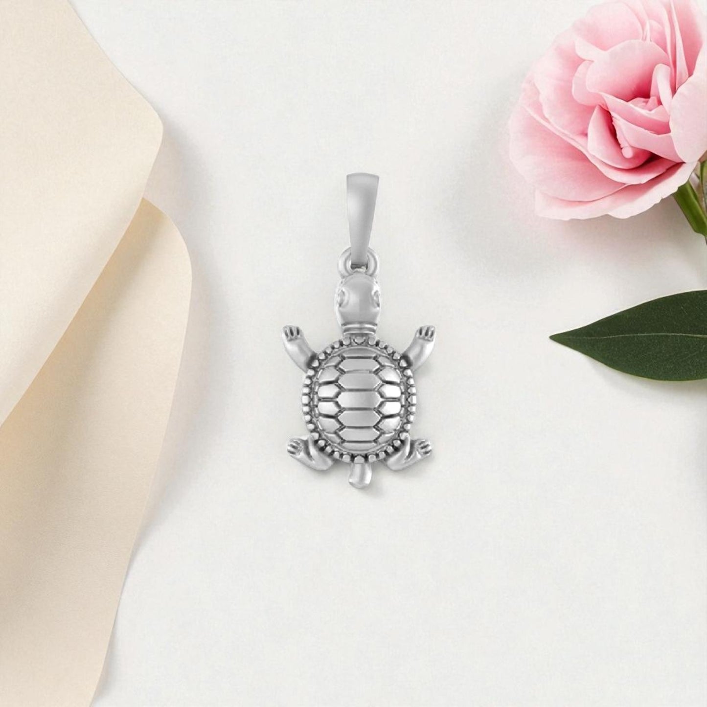 Tortoise Pendant/locket