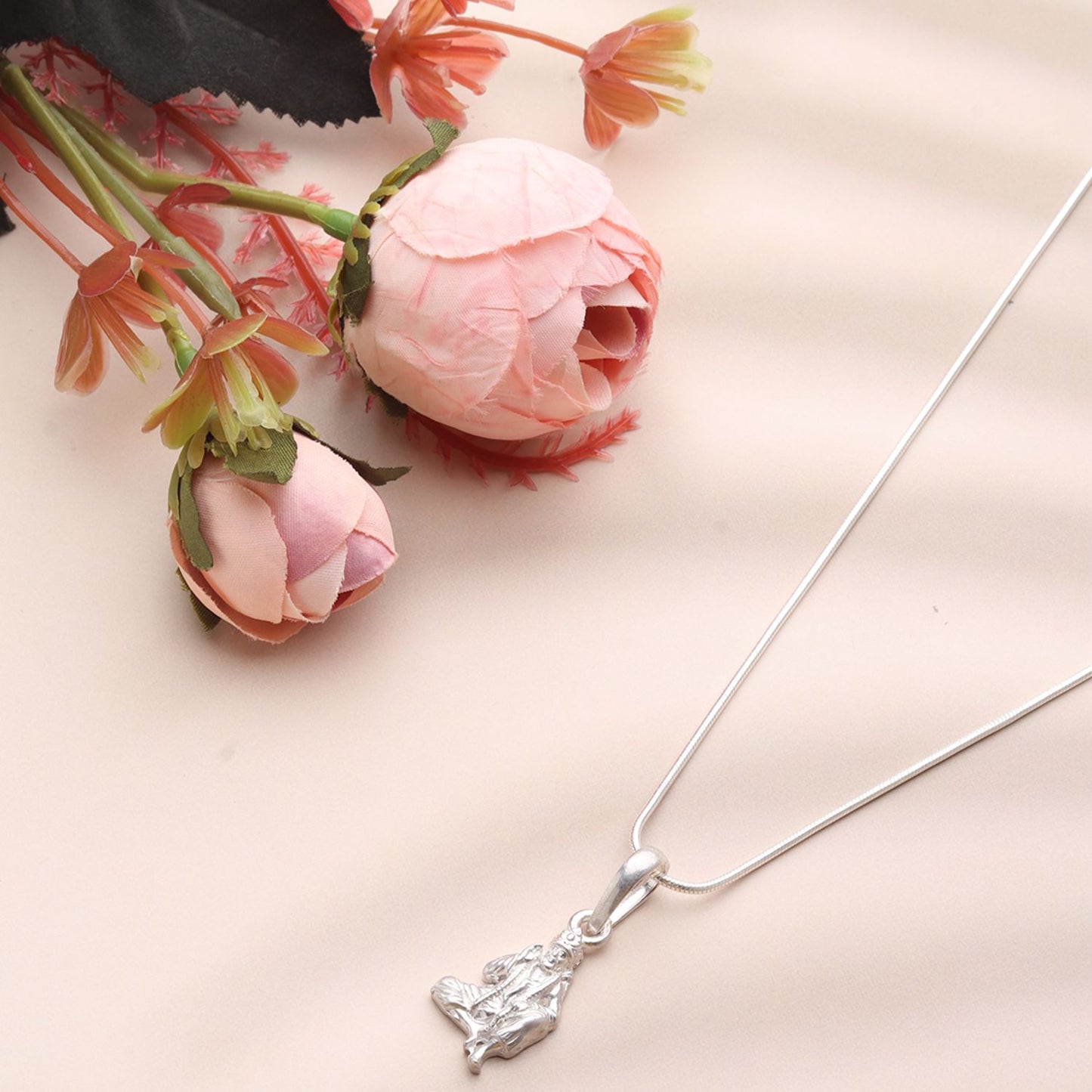 Sterling Silver (92.5% Purity) Pure Silver God Shree Sai Baba chain Pendant (Locket with Box Chain) for Men & Women