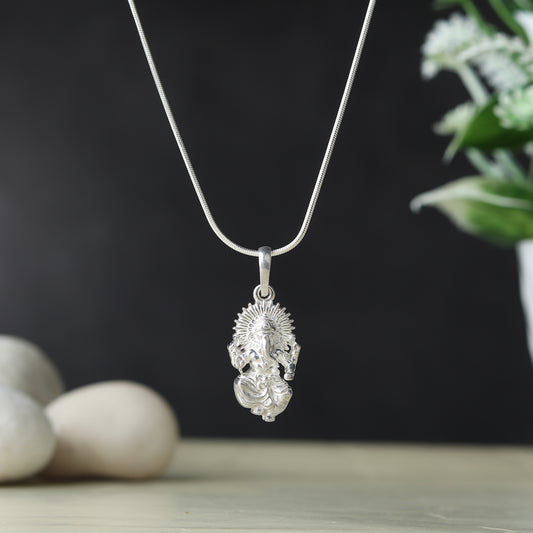 Sterling Silver (92.5% Purity) Pure Silver God Ganesha Chain Pendant (Locket with Box Chain) for Men & Women