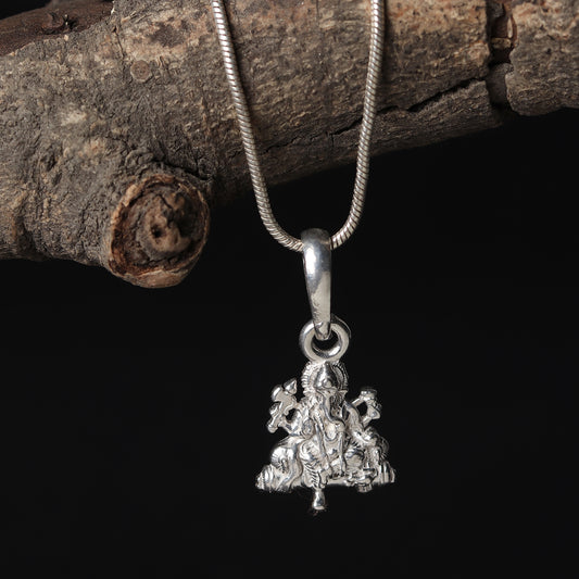 Sterling Silver (92.5% Purity) Pure Silver God Ganesha Chain Pendant (Locket with Figaro Chain) for Men & Women