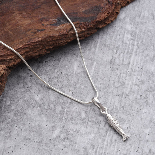 Sterling Silver (92.5% Purity) Pure Silver Stylish and Fashionable Fish Chain Pendant (Locket with Figaro Chain) for Men & Women