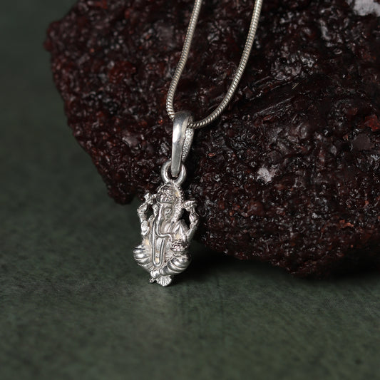 Sterling Silver (92.5% Purity) Pure Silver God Ganesha Chain Pendant (Locket with Snake Chain) for Men & Women