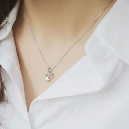 Sterling Silver Heart Pendant with 18 Inches Snake Chain for Women by Akshat Sapphire 92.5 Silver PSS0514