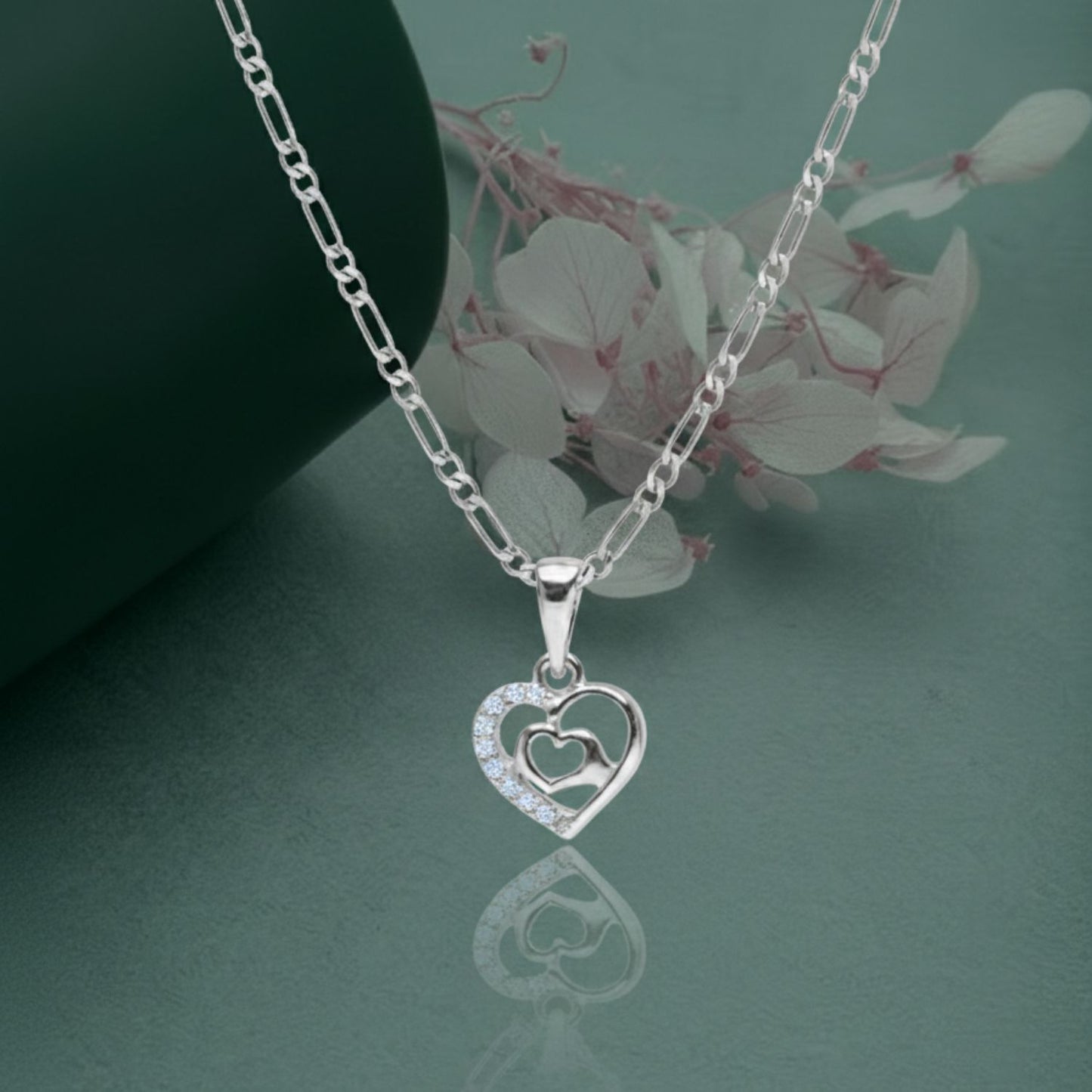 Sterling Silver Heart Pendant with 18 Inches Figaro Chain for Women by Akshat Sapphire 92.5 Silver PSF0510