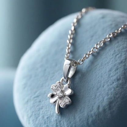 Akshat Sapphire 925 Sterling Silver Leaf Pendant | Heart Leaf Silver Locket for Women(P10518)