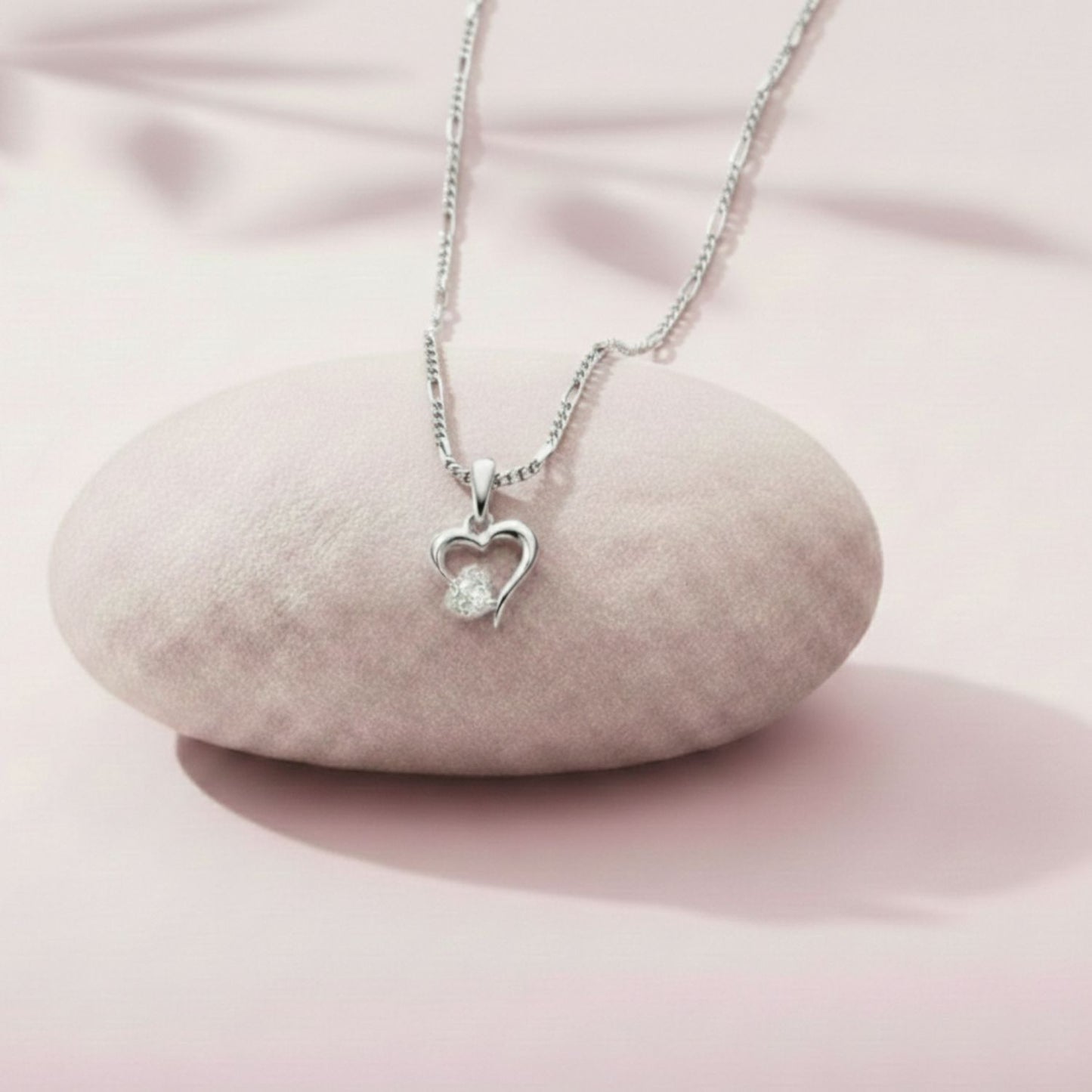 Sterling Silver Heart Pendant with 18 Inches Figaro Chain for Women by Akshat Sapphire 92.5 Silver PSF0514