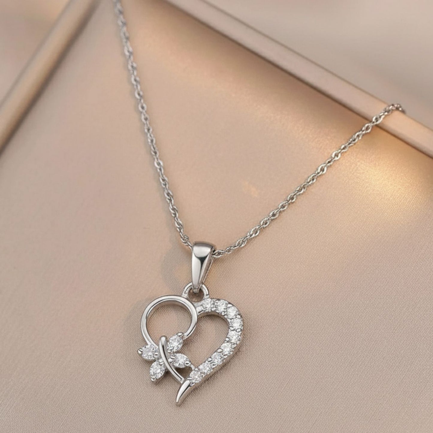 Sterling Silver Heart Pendant with 18 Inches Rope Chain for Women by Akshat Sapphire 92.5 Silver PSR0507