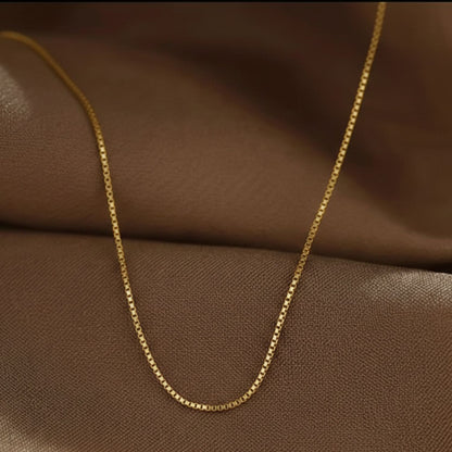 22CT Gold Plated Silver 92.5 Purity Heart Pendant with Box Chain 18 Inches for Women by Akshat Sapphire PSB0506_Gold