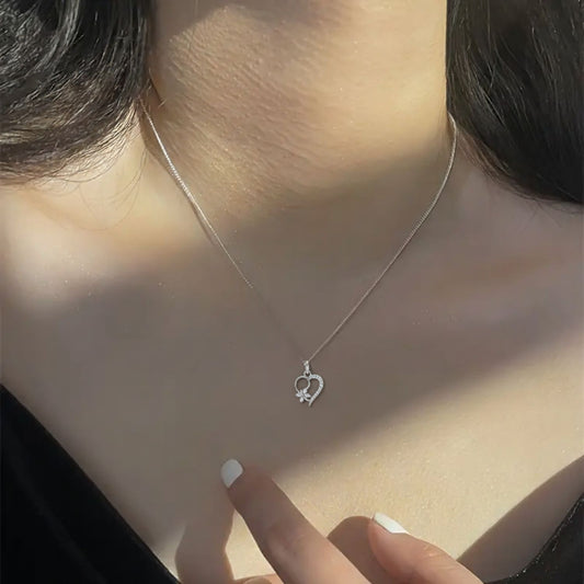 Sterling Silver Heart Pendant with 18 Inches Anchor Chain for Women by Akshat Sapphire 92.5 Silver PSA0507