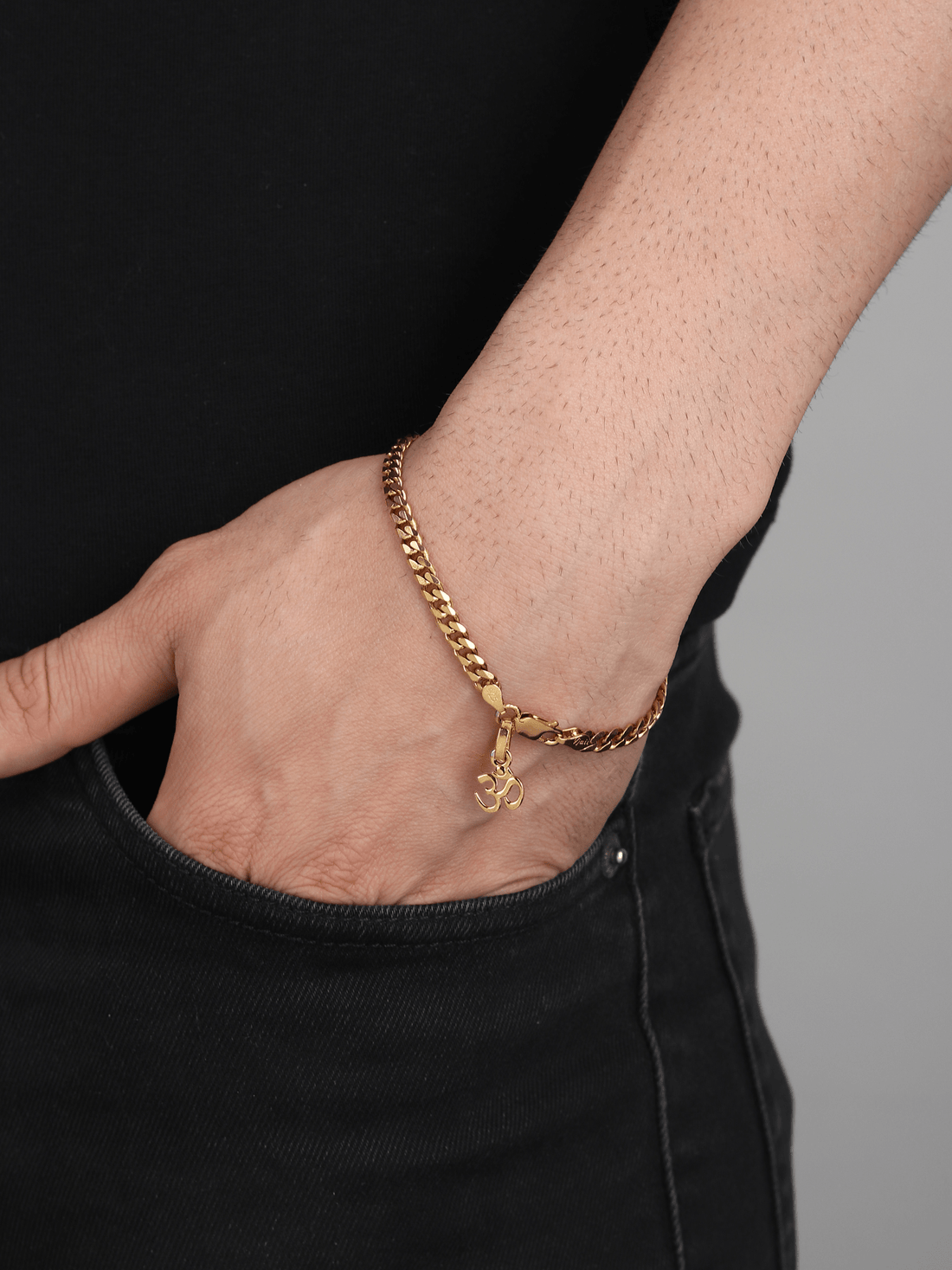 22CT Gold Plated 92.5 Pure Sterling Silver Curb Bracelet with Spiritual Om Charm for Men by Akshat Sapphire Gold_BRMCKD7141