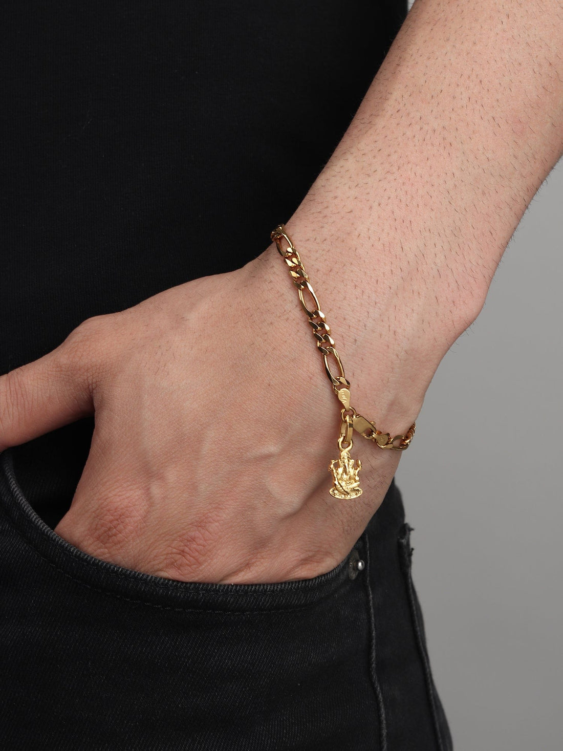 22CT Gold Plated 92.5 Pure Sterling Silver Figaro Bracelet with Ganesh Charm for Men by Akshat Sapphire Gold_BRMFKD7023