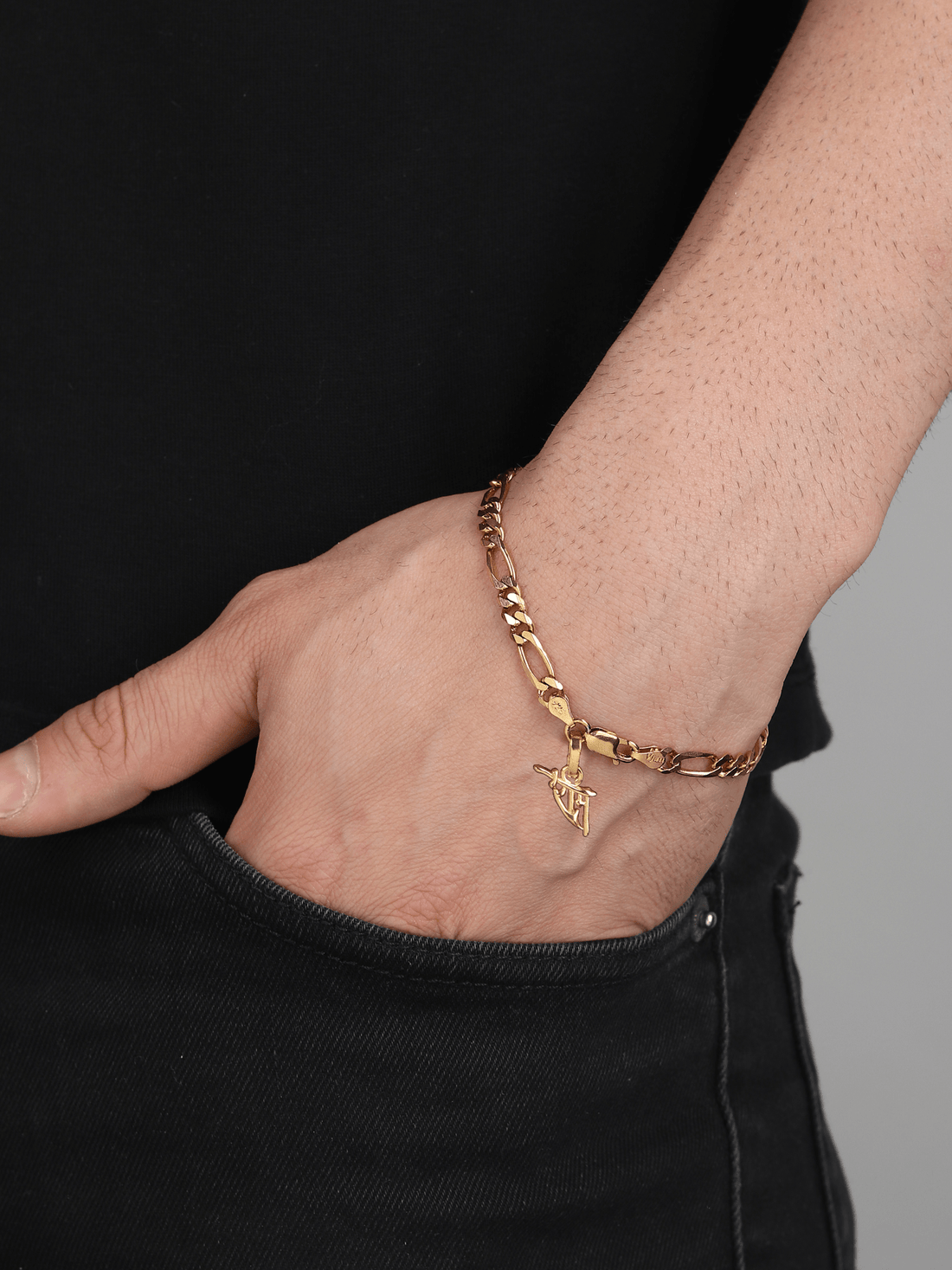 22CT Gold Plated 92.5 Pure Sterling Silver Figaro Bracelet with Ram Charm for Men by Akshat Sapphire Gold_BRMFKD7343
