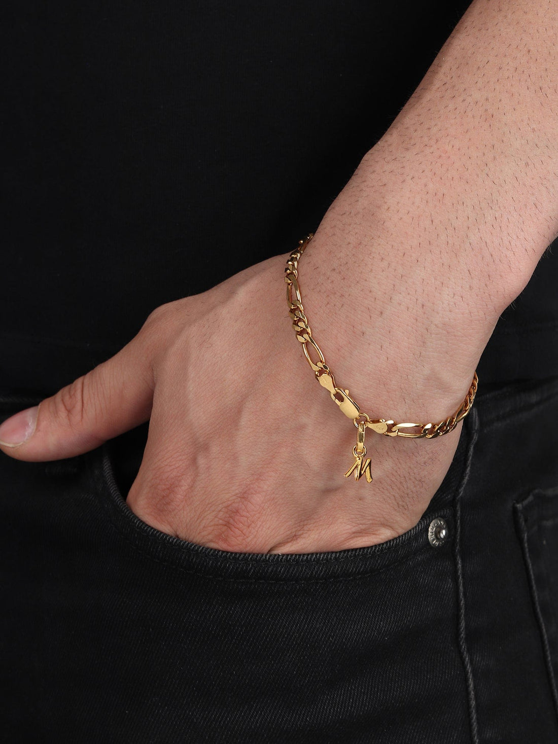22CT Gold Plated Silver 92.5 Purity Figaro Bracelet with Alphabet M for Men by Akshat Sapphire Gold_BRMFKD_M