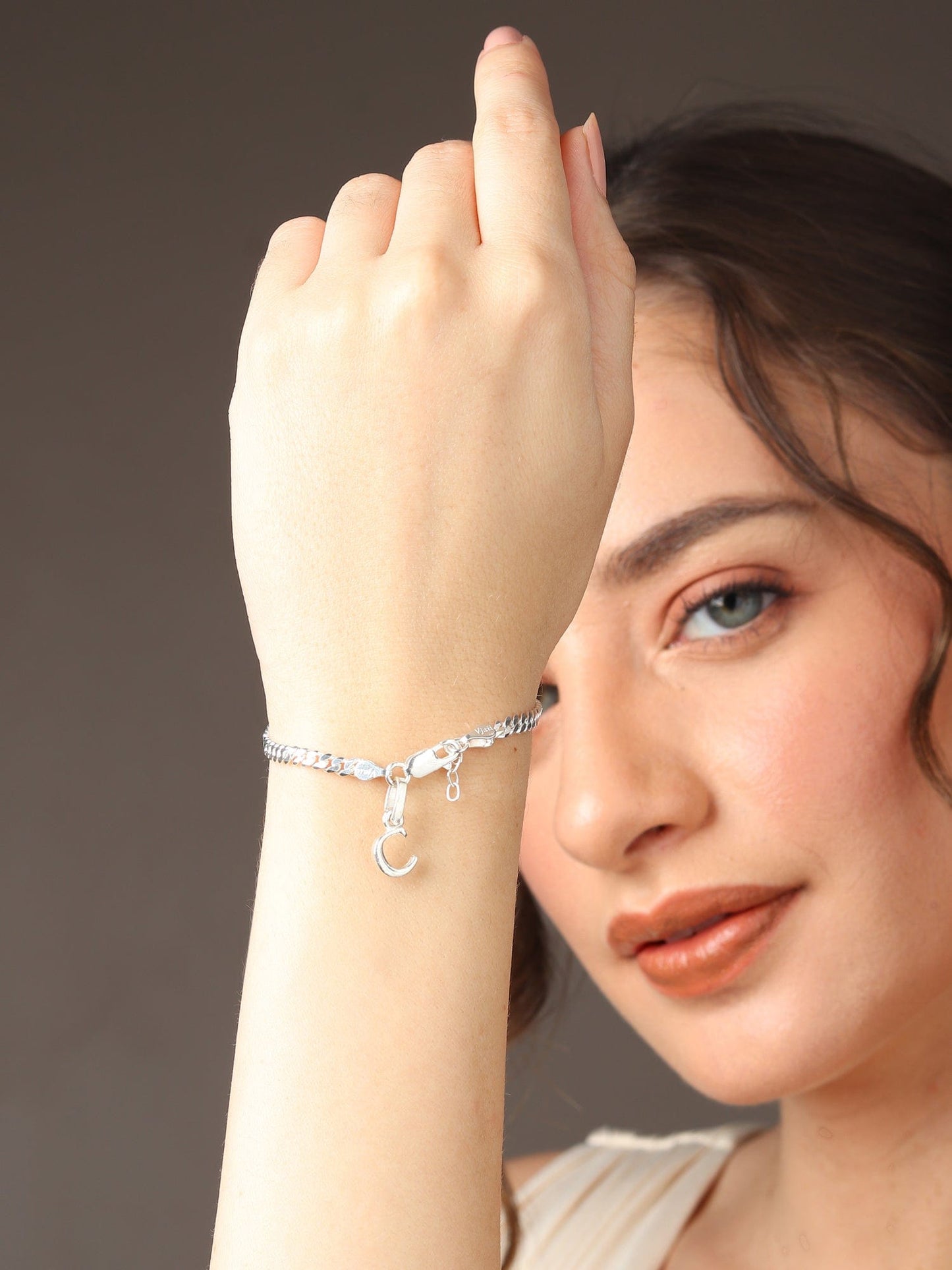 Akshat Sapphire 92.5% pure Sterling Silver Curb Designer Bracelet with C Alphabet for Girls and women