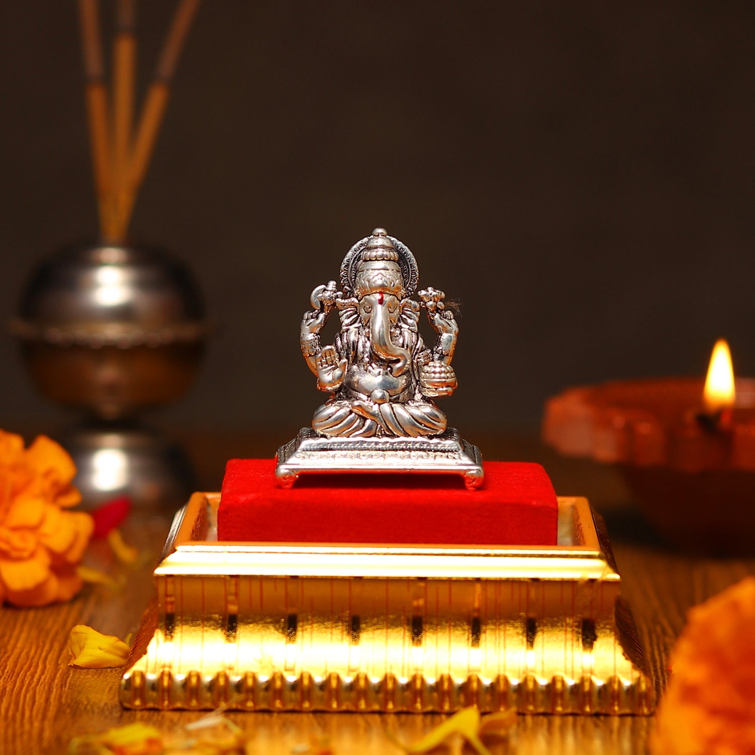 Akhsat Sapphire 99.9% Pure Silver Lord Ganesha Idol with Acrylic Box for Pooja Room, office desk, Car Dashboard