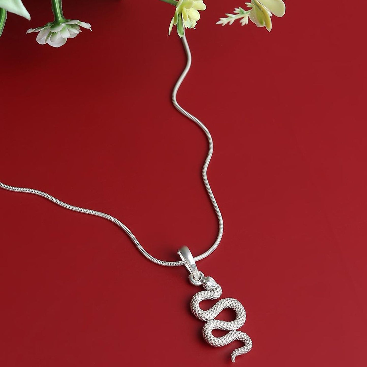 Stylish snake Pure Silver 92.5% purity Chain pendant by snake Pendant (Pendant with Anchor Chain-22 inches)
