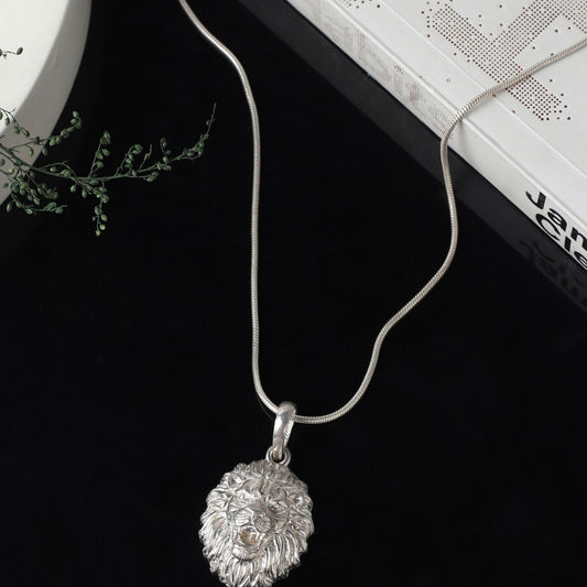 Akshat Sapphire Sterling Silver (92.5% purity) God Vishnu Narsimha Chain Pendant (Pendant with Box Chain-22 inches) for Men & Women Pure Silver Lord Vishnu narsimha Chain Locket for Good Health & Wealth