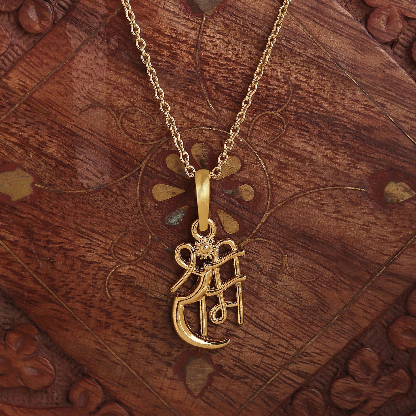 22KT Gold Plated Sterling Silver (92.5% Purity) Pure Silver God Ram Ji chain Pendant (Locket with Curb Chain-22 inches) for Men & Women