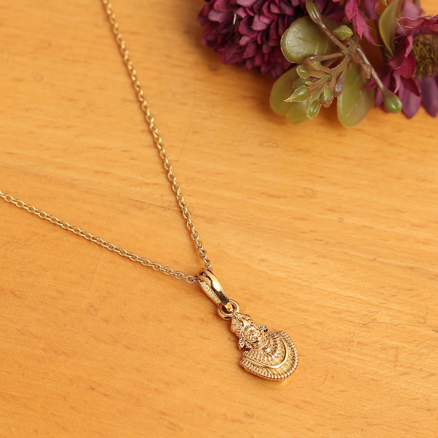 22KT Gold Plated Sterling Silver (92.5% Purity) Pure Silver God Baba Khatu Shyam Chain Pendant (Locket with Curb Chain- 22 inches) for Men & Women