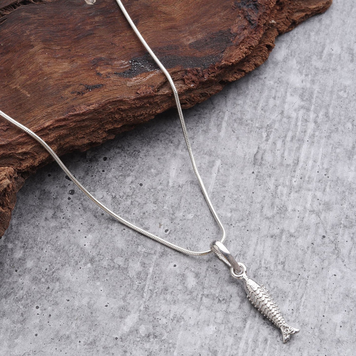 Akshat Sapphire Sterling Silver (92.5% purity) Stylish and Fashionable Fish Chain Pendant  (Pendant with Curb Chain-22 inches) for Men & Women Pure Silver Fish Chain Locket for Happiness and joy