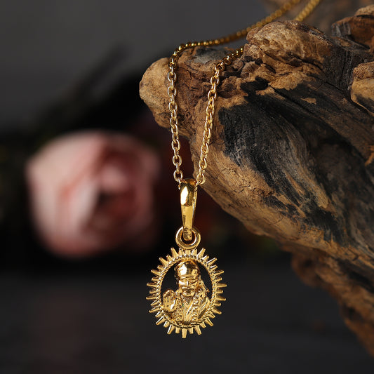 22KT Gold Plated Sterling Silver (92.5% Purity) Pure Silver God Shree Sai Baba chain Pendant (Locket with Figaro Chain-22 inches) for Men & Women