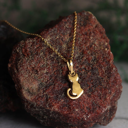 22KT Gold Plated Silver (92.5% Purity) Pure Silver Stylish and Fashionable Cute Cat Chain Pendant (Locket with Figaro Chain-22 inches) for Men & Women