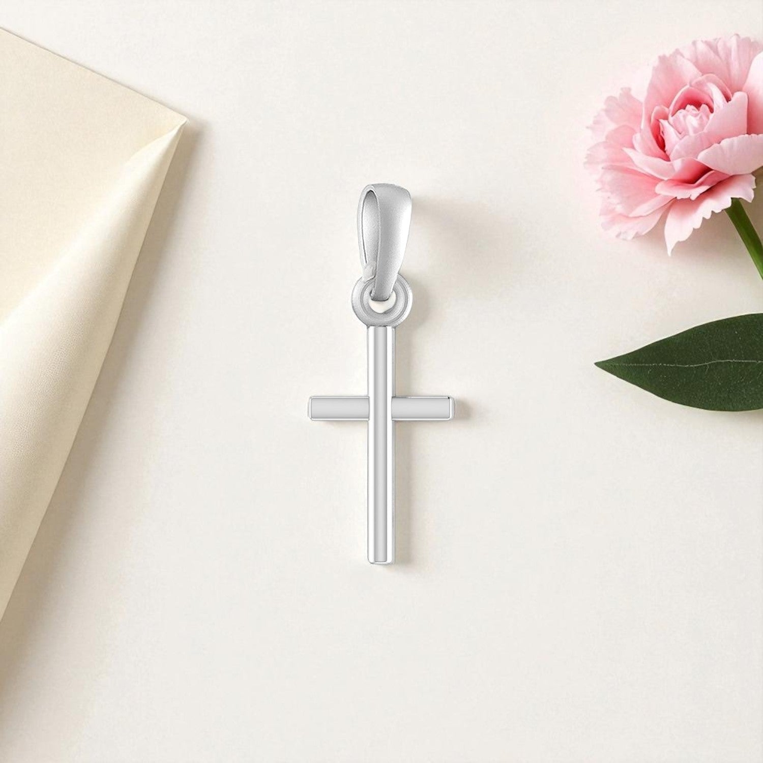 Akshat Sapphire Sterling Silver (92.5% purity) God Jesus Christ Pendant for Men & Women Pure Silver Lord Isa masih Locket for Good Health & Wealth