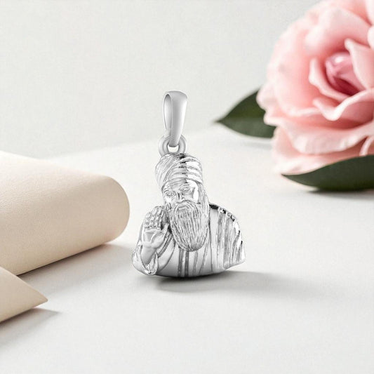 Akshat Sapphire Sterling Silver (92.5% purity) Guru Nanak Pendant for Men and women Pure Silver spiritual Punjabi Sikh Sardar Guru Baba Nanak Locket for Good Luck, Health & Wealth