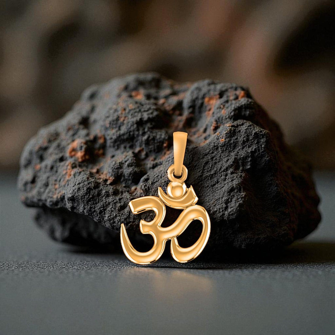 OM Pendant/locket