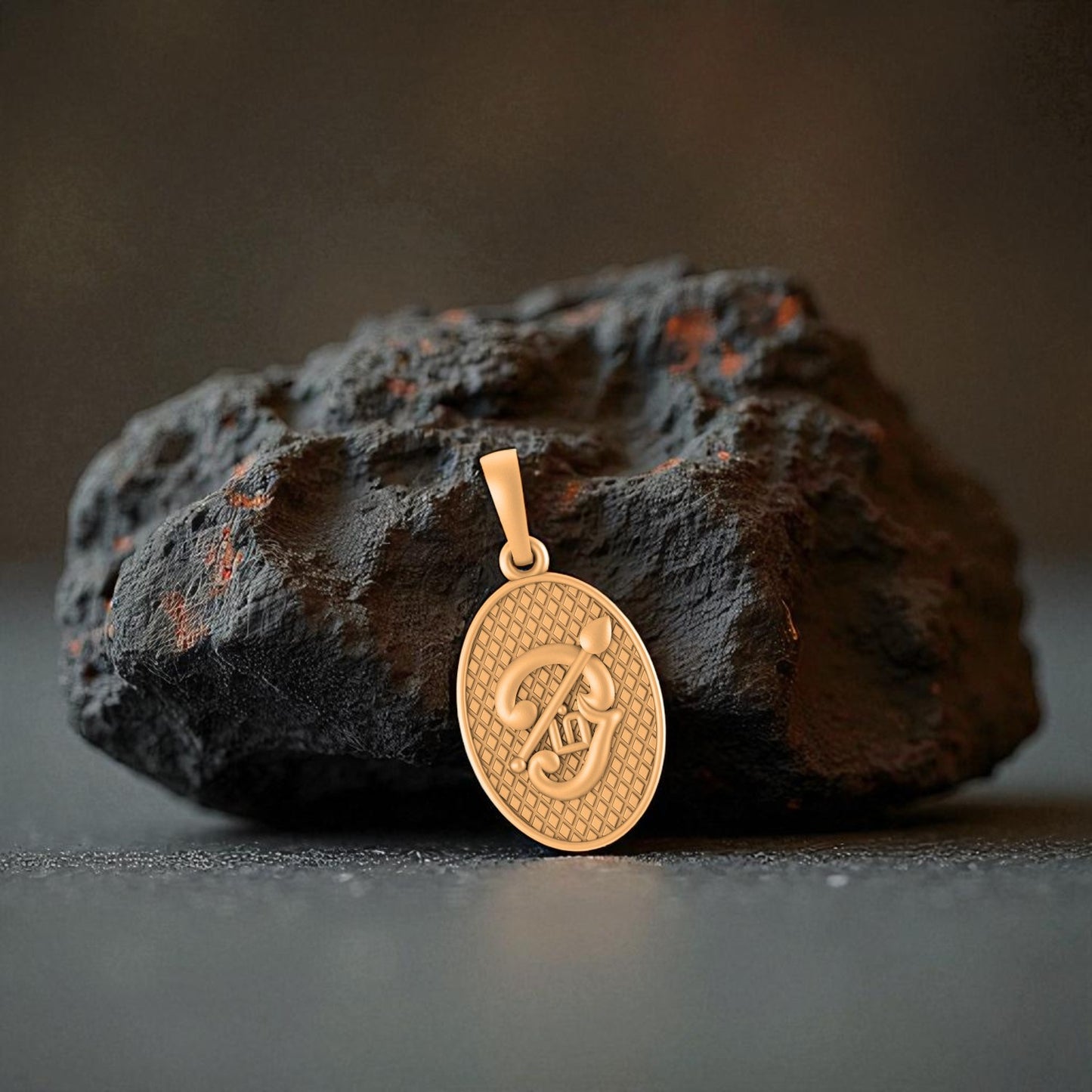 Om Pendant/locket