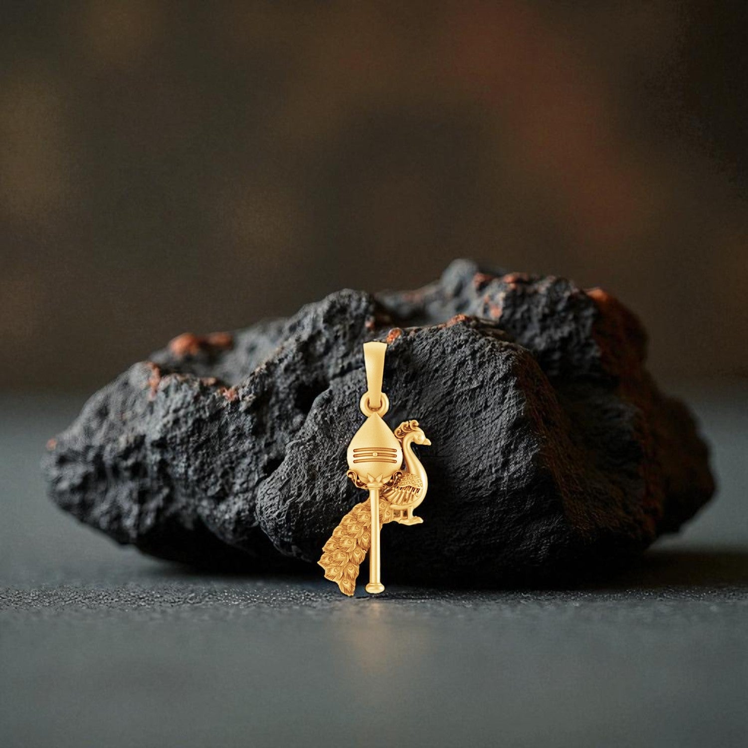 Vel pandel  Pendant/locket