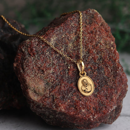22KT Gold Plated Sterling Silver (92.5% Purity) Pure Silver God Shree Sai Baba chain Pendant (Locket with Box Chain) for Women