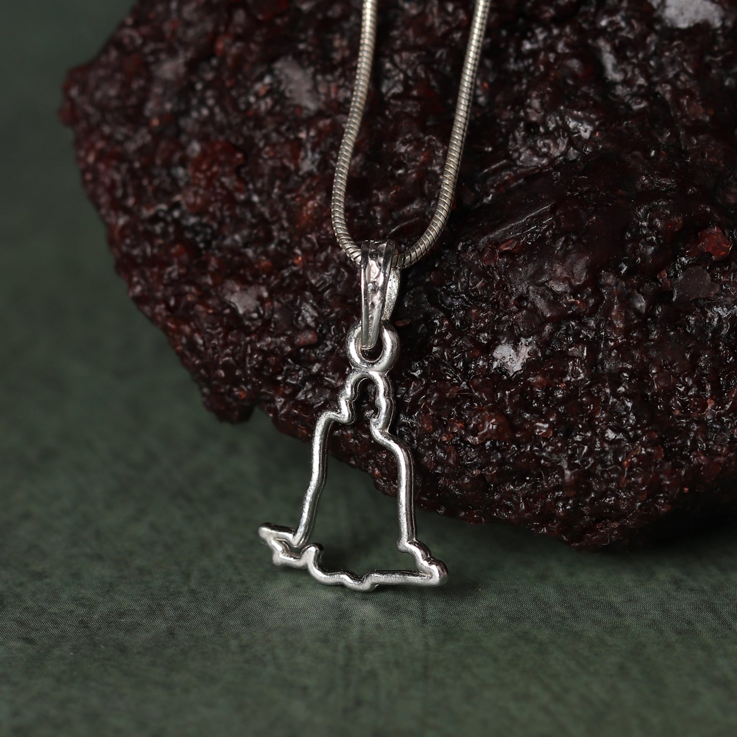 Sterling Silver (92.5% Purity) Pure Silver Spiritual Swami Samarth Chain Pendant (Locket with Figaro Chain) for Men and women