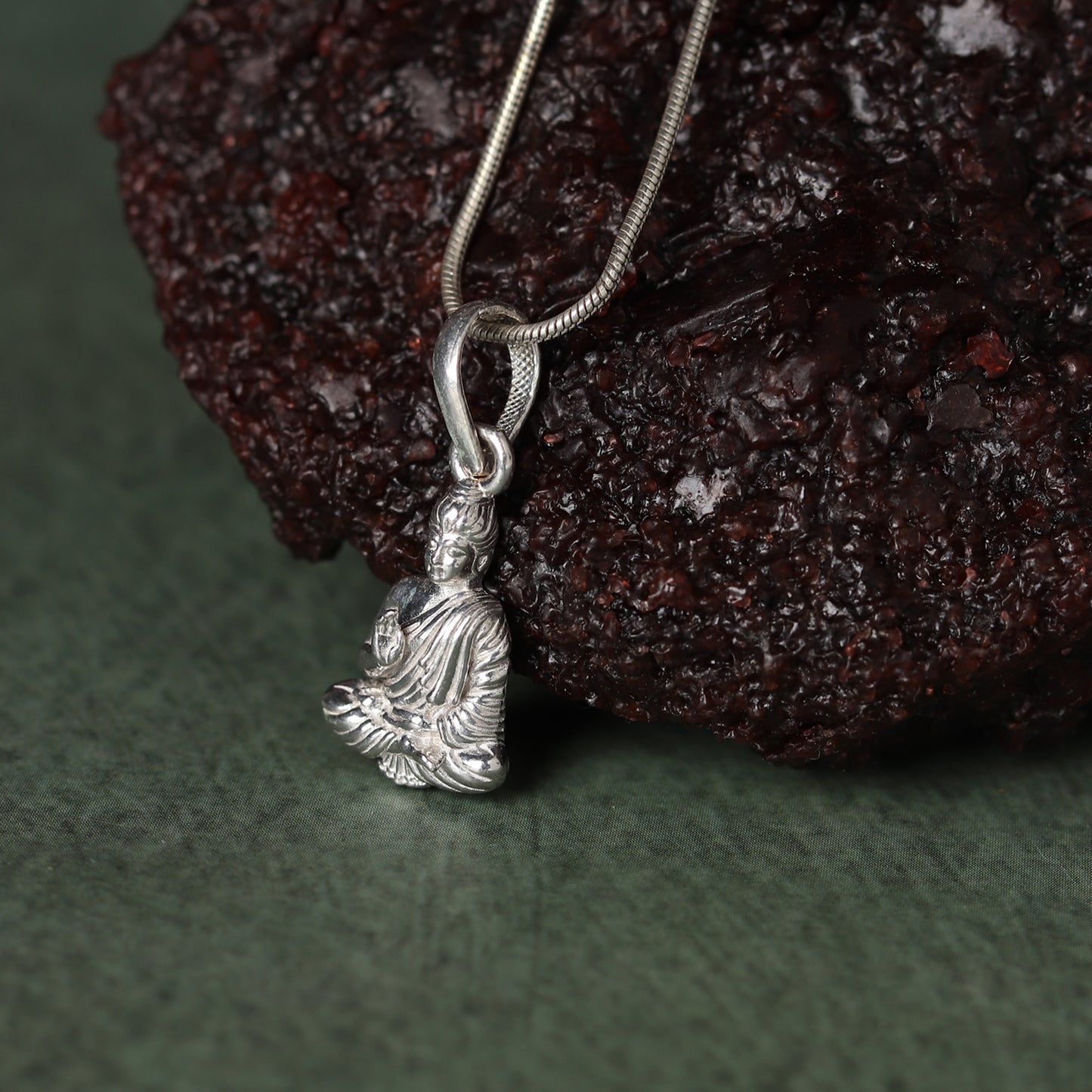 Akshat Sapphire Sterling Silver (92.5% purity) Spiritual God Gautam Buddha Chain Pendant (Pendant with Rope Chain) for Men & Women Pure Silver religious Gautam buddh Chain Locket for Good Health & Wealth