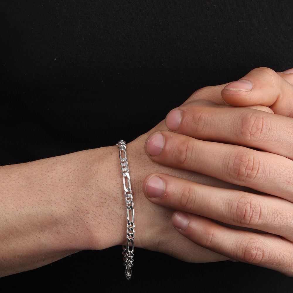 Akshat Sapphire Sterling Silver (92.5% purity) Stylish and Fashionable Figaro Bracelet for Men pure silver Bracelet