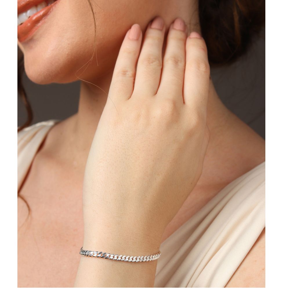 Sterling Silver (92.5% purity) Stylish and Fashionable Curb Bracelet for Women pure silver Bracelet