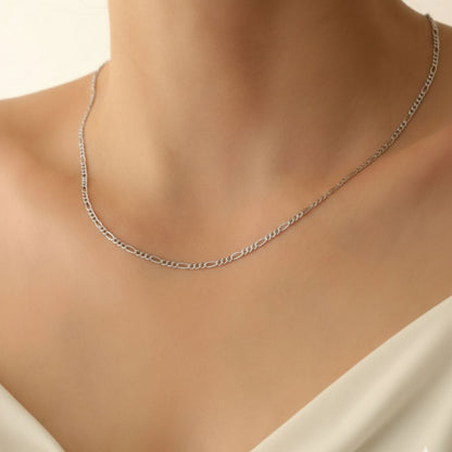 Sterling Silver Heart Pendant with 18 Inches Figaro Chain for Women by Akshat Sapphire 92.5 Silver PSF0509