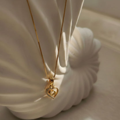 22CT Gold Plated Silver 92.5 Purity Heart Pendant with Box Chain 18 Inches for Women by Akshat Sapphire PSB0510_Gold
