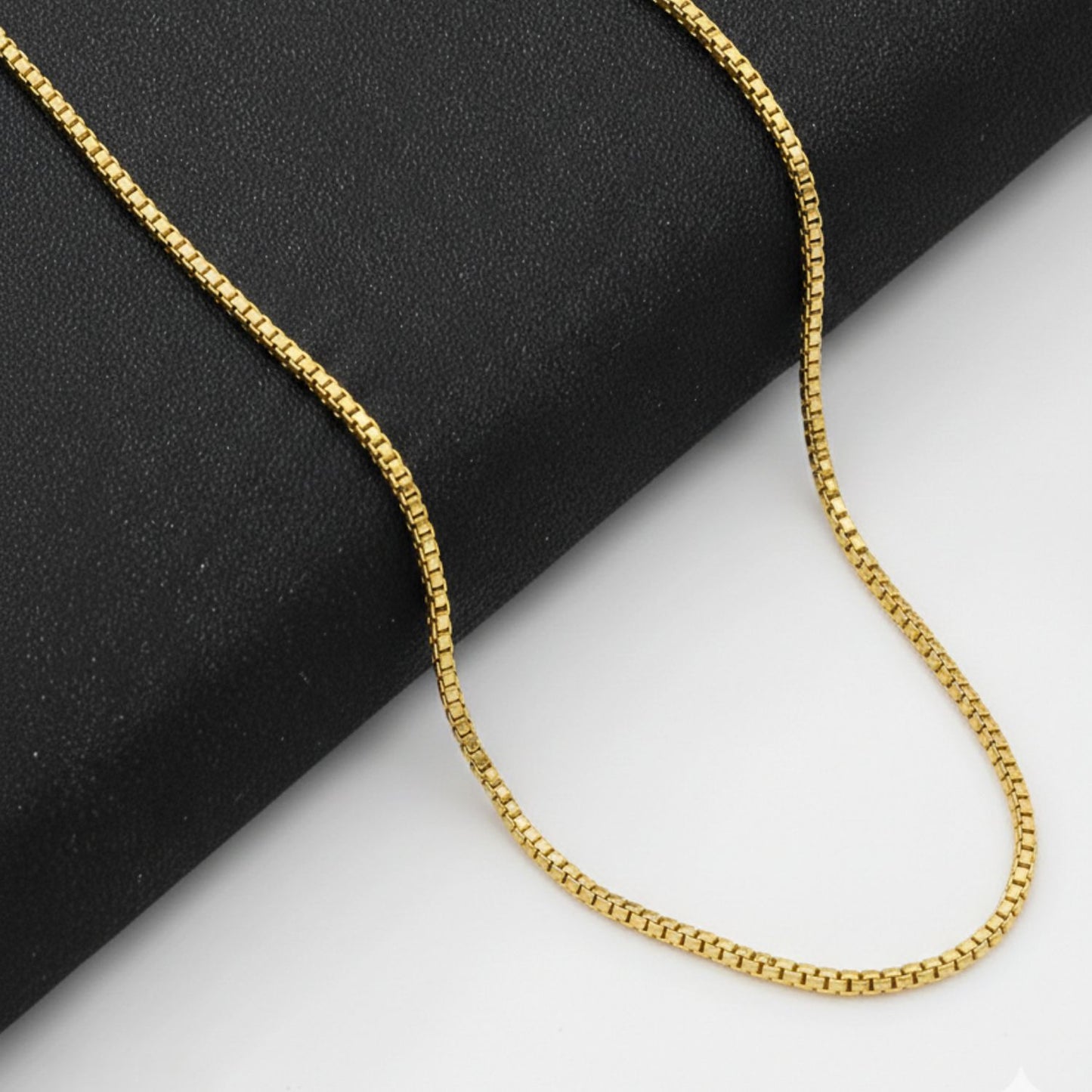 22CT Gold Plated Silver 92.5 Purity Heart Pendant with Box Chain 18 Inches for Women by Akshat Sapphire PSB0507_Gold