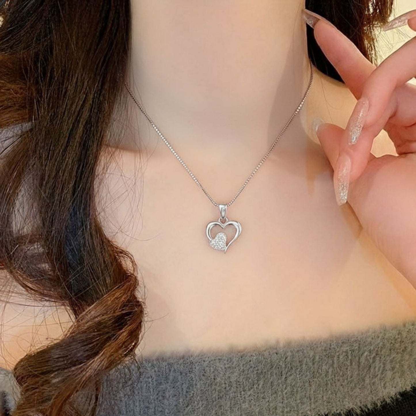 Sterling Silver Heart Pendant with 18 Inches box Chain for Women by Akshat Sapphire 92.5 Silver PSB0514