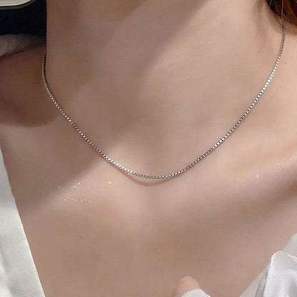 Sterling Silver Heart Pendant with 18 Inches box Chain for Women by Akshat Sapphire 92.5 Silver PSB0509