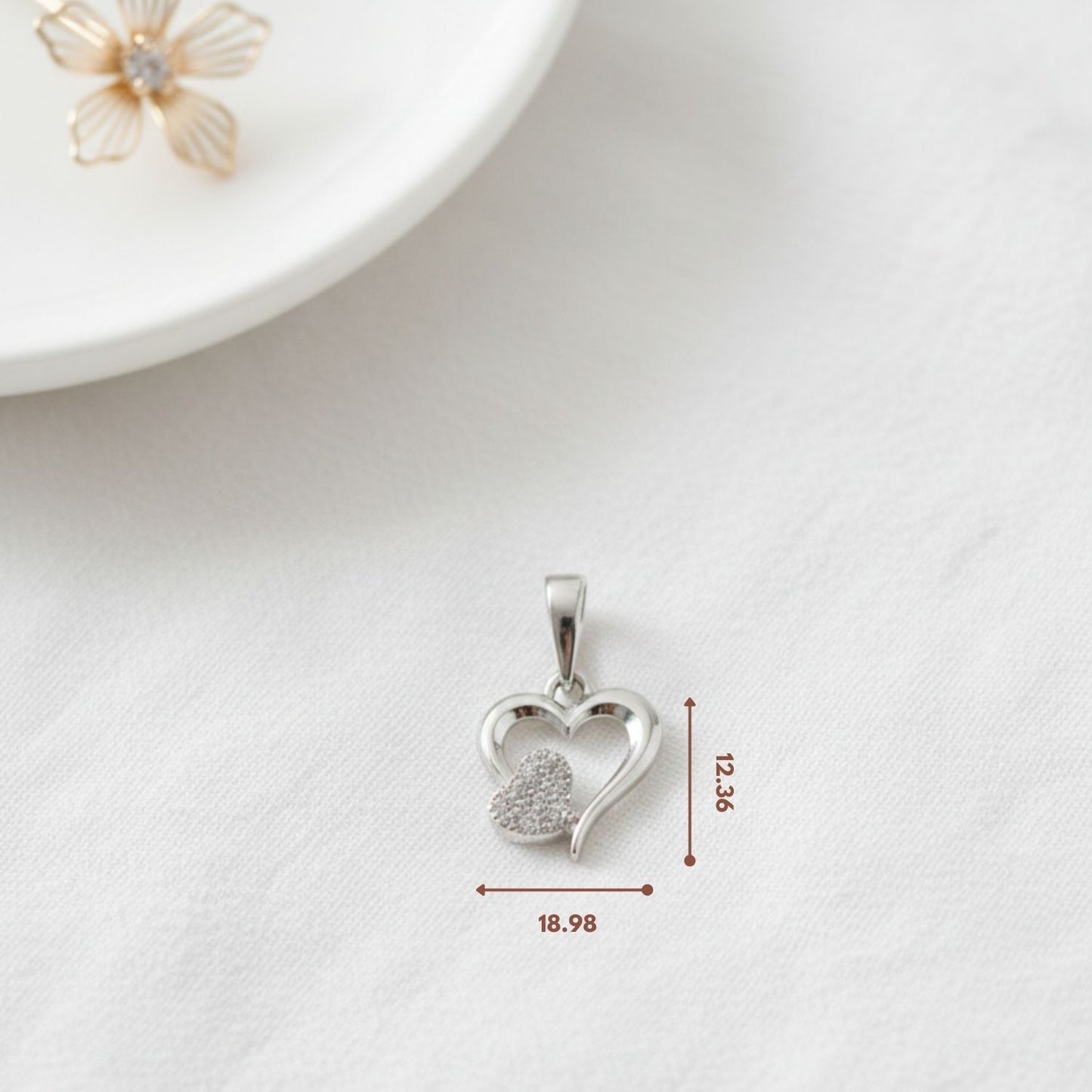 Sterling Silver 92.5 Pure Heart Pendant for girls and Women by Akshat Sapphire P10514